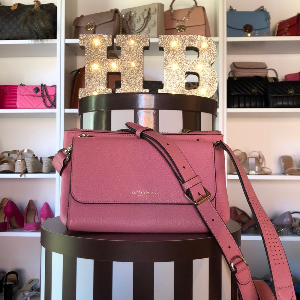 Henri Bendel Influencer crossbody